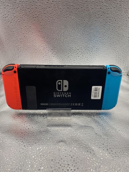 Купить Nintendo Switch HAC-001(-01) в Томск за 11900 руб.