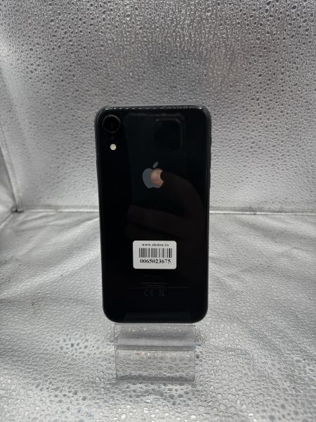 Купить Apple iPhone XR 64GB в Томск за 7800 руб.