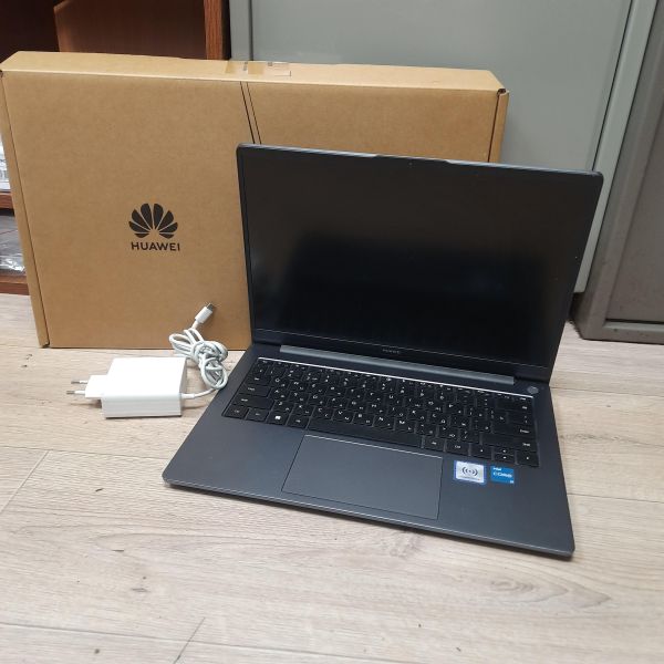 Купить Huawei MateBook D 14 (MDF-X 53013UFC) в Томск за 19800 руб.