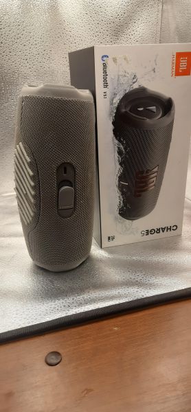 Купить JBL Charge 5 в Томск за 5400 руб.