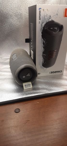 Купить JBL Charge 5 в Томск за 5400 руб.