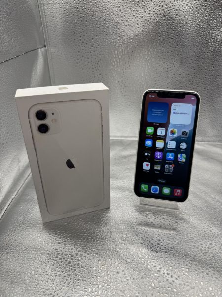 Купить Apple iPhone 11 128GB в Томск за 14300 руб.