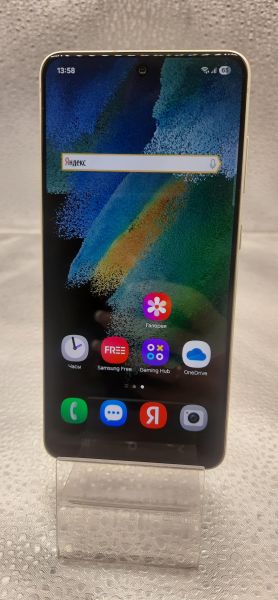 Купить Samsung Galaxy S21 FE 5G Live Demo Unit 6/128GB (G990B) Duos в Томск за 14900 руб.