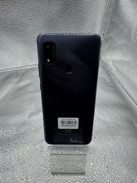 Купить ZTE Blade A51 2/64GB (A51RU) Duos в Томск за 2900 руб.