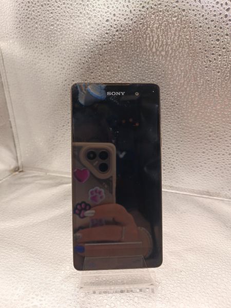 Купить Sony Xperia E5 (F3311) в Томск за 900 руб.