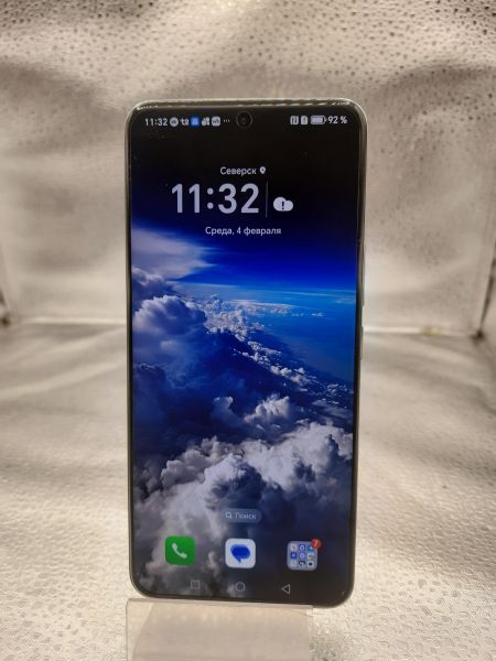 Купить Honor 200 8/256GB (ELI-NX9) Duos в Томск за 12900 руб.