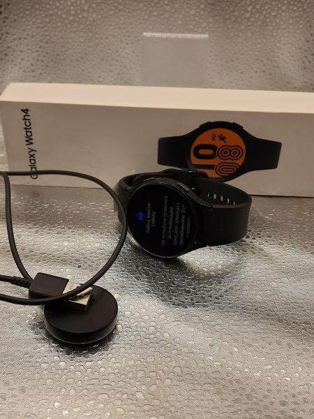 Купить Samsung Galaxy Watch 4 44 mm (SM-R870/N) с СЗУ в Томск за 3700 руб.