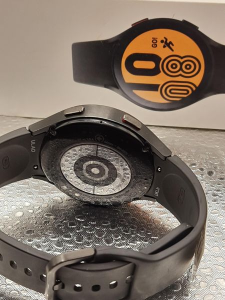 Купить Samsung Galaxy Watch 4 44 mm (SM-R870/N) с СЗУ в Томск за 3700 руб.