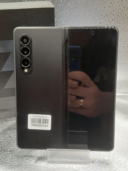сотовый телефон Samsung Galaxy Z Fold 3 12/512GB (F926B) Duos в Томск