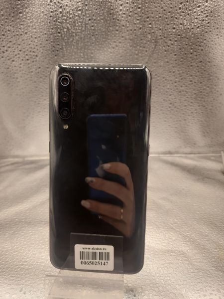 Купить Xiaomi Mi 9 6/128GB (M1902F1G) Duos в Томск за 8300 руб.