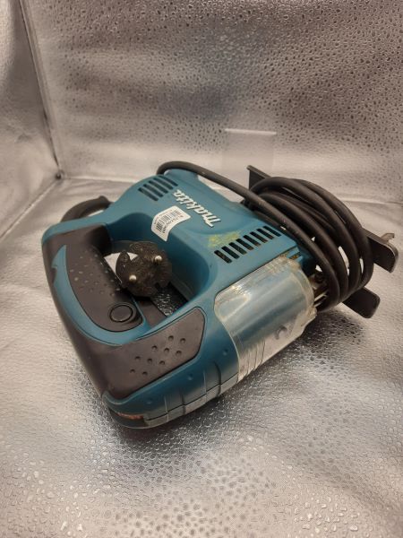 электролобзик Makita 4327 в Томск