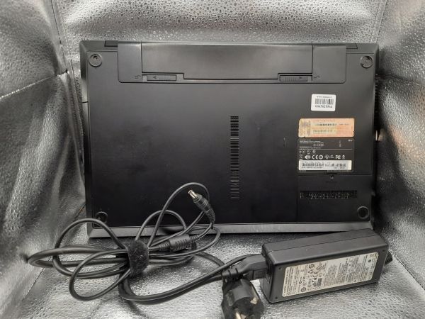 Купить Samsung NP305V5A (A8-3530MX/8GB/HDD 1000GB) в Томск за 4800 руб.