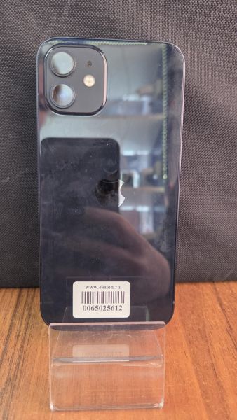 Купить Apple iPhone 12 64GB в Томск за 8300 руб.