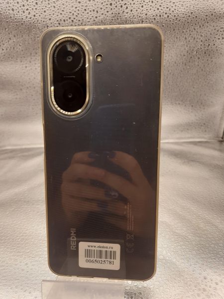 Купить Xiaomi Redmi A5 4/128GB (25028RN03A) Duos в Томск за 4100 руб.