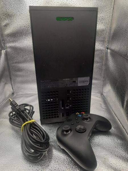 Купить Microsoft Xbox Series X 1000GB в Томск за 29300 руб.