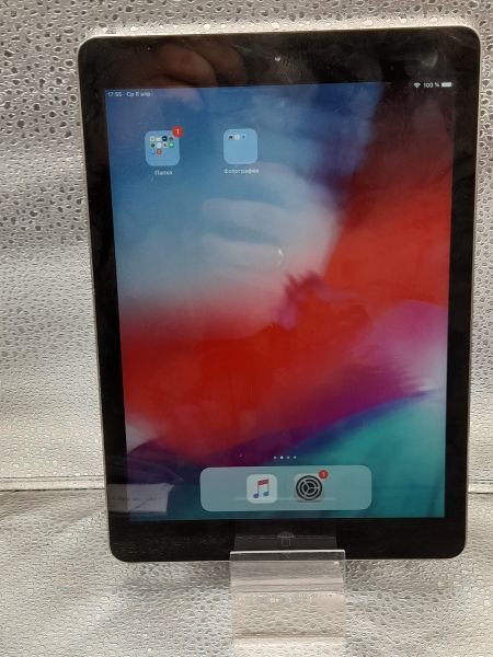 Купить Apple iPad Air 1 2013 16GB (A1474 MD785) (без SIM) в Томск за 1400 руб.