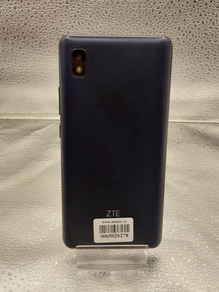 сотовый телефон ZTE Blade L210 Duos в Томск