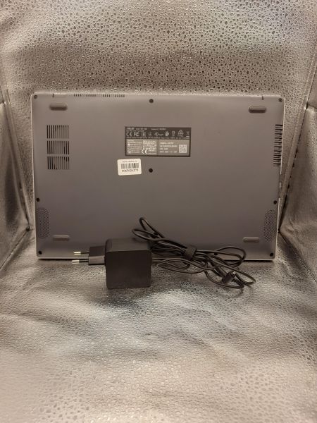 ноутбук ASUS F409FA-EK575T в Томск
