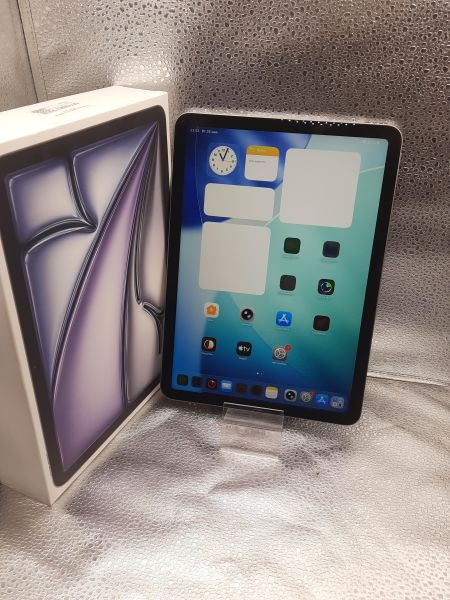 планшет Apple iPad Air 7 2025 256GB (A3266) (без SIM) в Томск