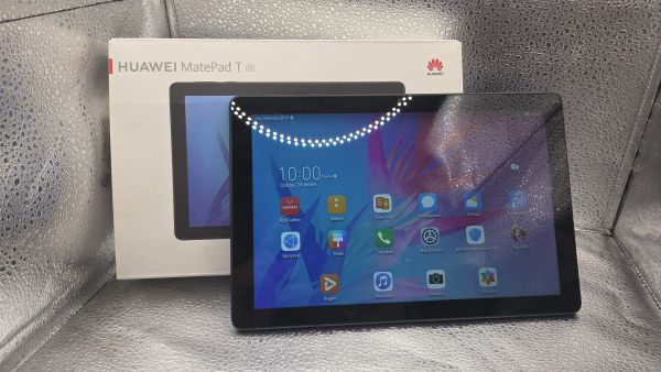планшет Huawei MatePad T10 32GB (AGRK-L09) (с SIM) в Томск