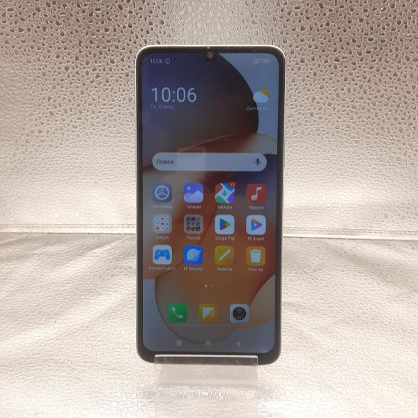 сотовый телефон Xiaomi Redmi 13C 8/256GB (23108RN04Y) Duos в Томск