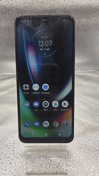 сотовый телефон Motorola Moto G9 Play 4/64GB (XT2083-3) Duos в Томск