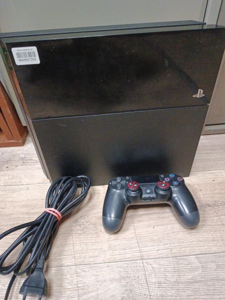 игровая приставка Sony PlayStation 4 500GB (CUH-1008A) в Томск