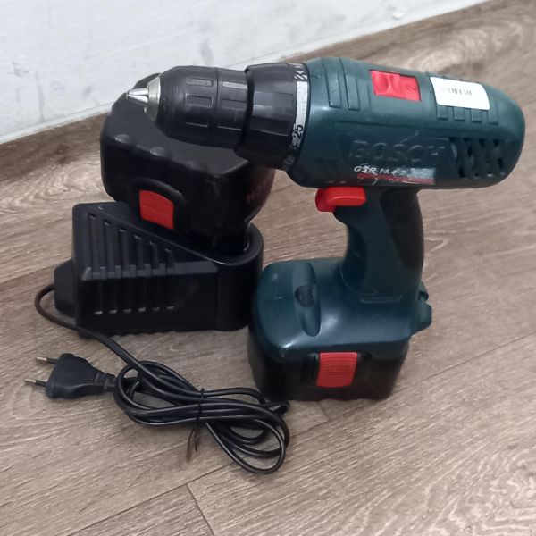 Купить Bosch GSR 14.4-2 Professional с СЗУ в Томск за 1149 руб.