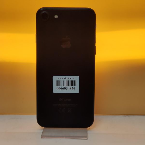 Купить Apple iPhone 7 128GB в Хабаровск за 4799 руб.