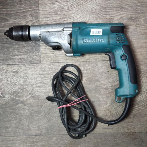 Купить Makita HP2051F в Томск за 3000 руб.