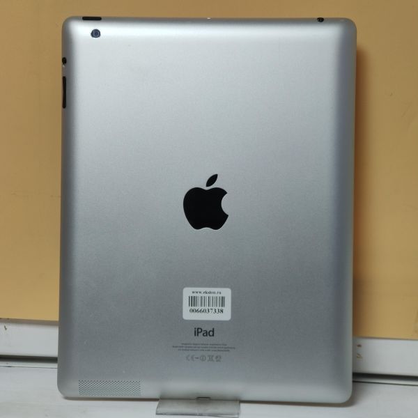 Купить Apple iPad 4 2012 16GB (A1458 MD510-519) (без SIM) в Томск за 2699 руб.