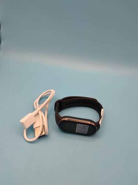 Купить Xiaomi Smart Band 8 (M2239B1) с СЗУ в Томск за 1550 руб.