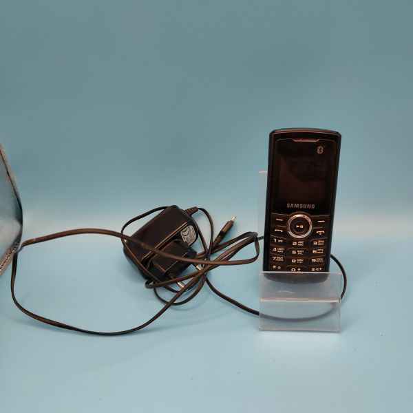 Купить Samsung E2121B с СЗУ в Томск за 199 руб.