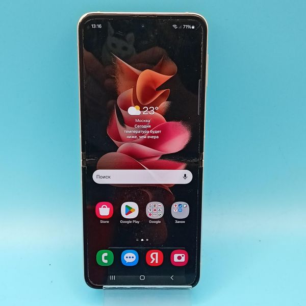 Купить Samsung Galaxy Z Flip 3 5G 8/128GB (F711B) Duos в Томск за 6750 руб.