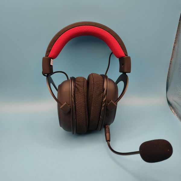 Купить Redragon Zeus Pro в Томск за 950 руб.
