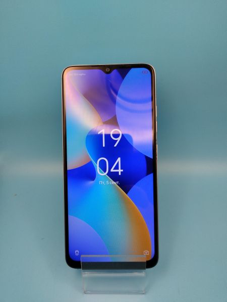 Купить TECNO Spark 10c 4/128GB (KI5m) Duos в Томск за 2400 руб.