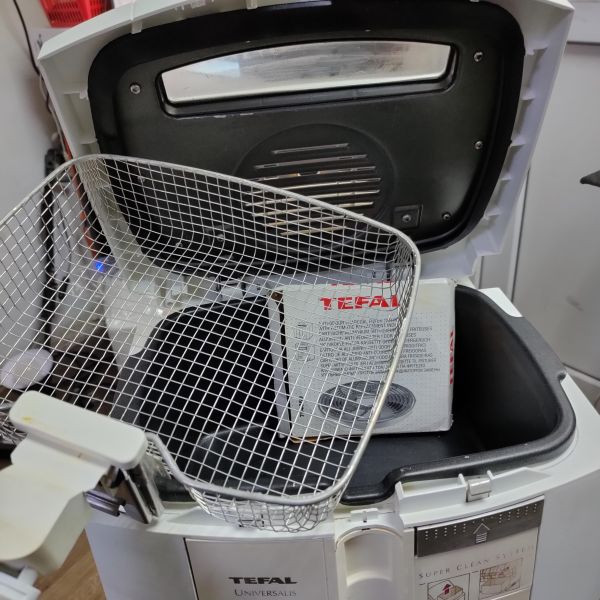 Купить Tefal F15-R в Томск за 300 руб.