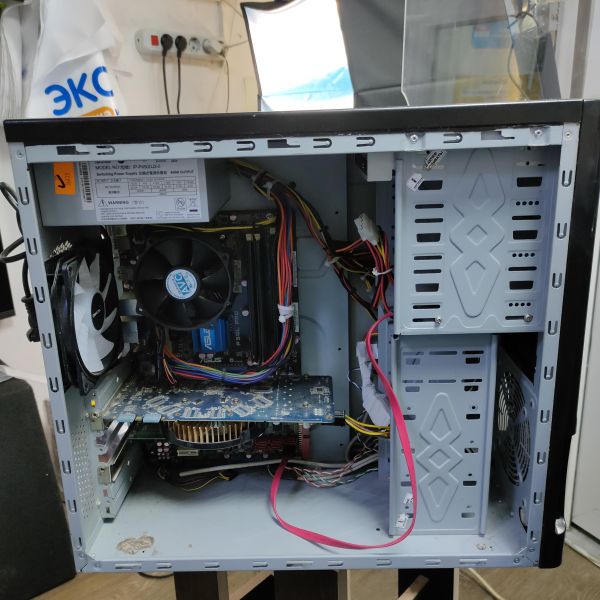 Купить Сборка E5440, GTS 250 1GB, 4GB RAM, SSD 120 GB в Томск за 2700 руб.