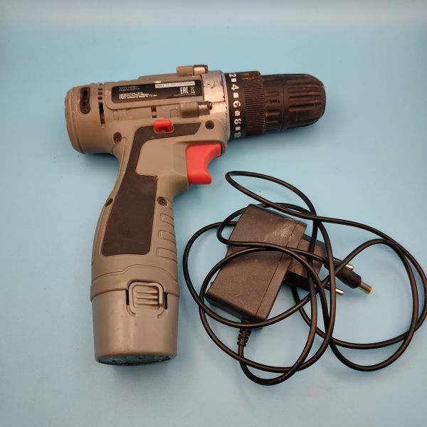 Купить FinePower CDR14 с СЗУ в Томск за 1200 руб.
