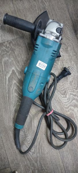 Купить Makita GA6021C в Томск за 5400 руб.