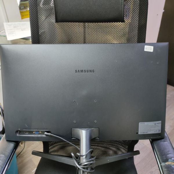 Купить Samsung S27R350FHI в Томск за 6700 руб.