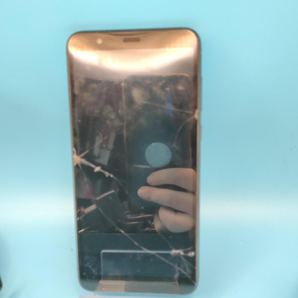 Купить Huawei P Smart (FIG-LX1) Duos в Томск за 800 руб.