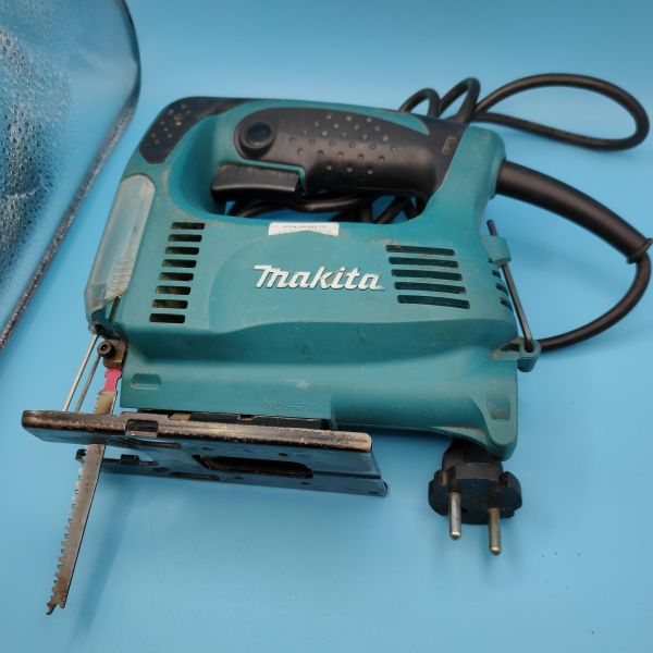 Купить Makita 4327 в Томск за 2200 руб.