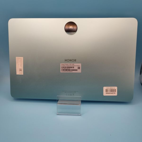 Купить Honor Pad 8 128GB (HEY-W09) (без SIM) в Томск за 5800 руб.