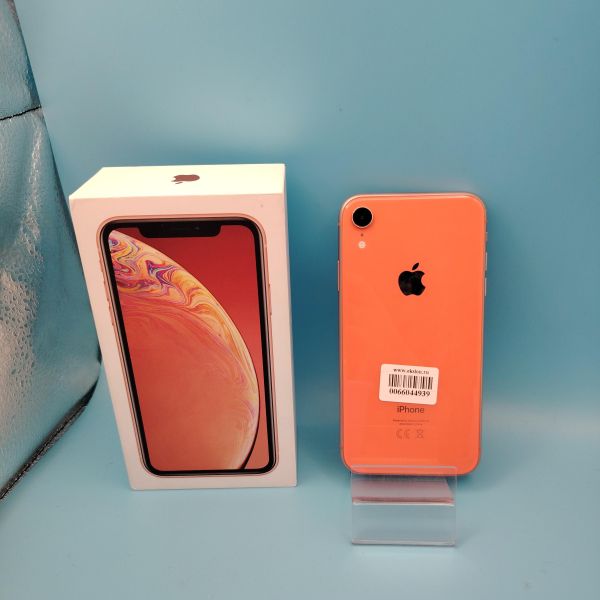 Купить Apple iPhone XR 64GB в Томск за 7500 руб.