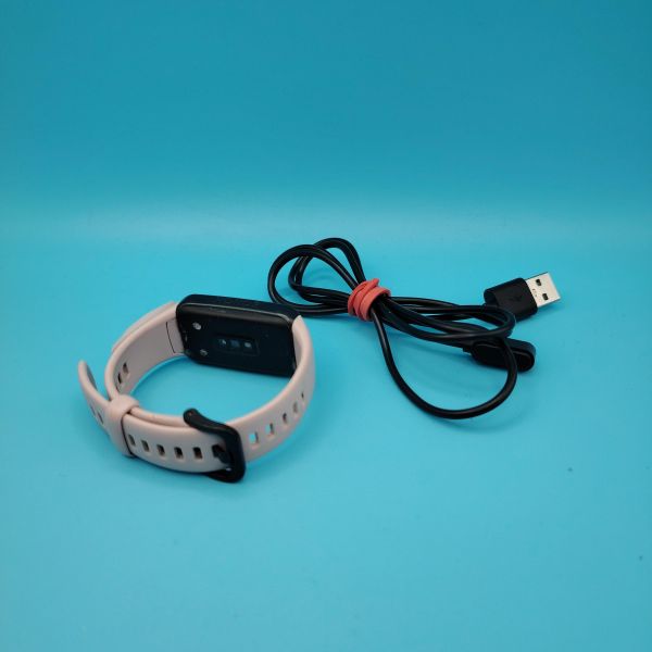 Купить Honor Band 6 (ARG-B39) с СЗУ в Томск за 600 руб.