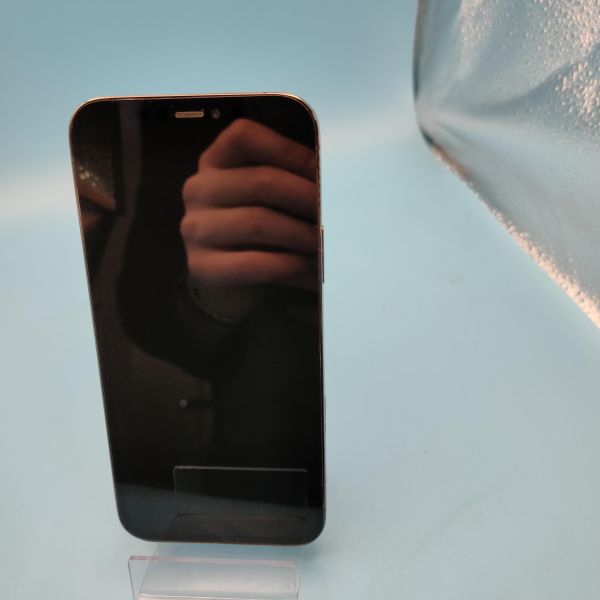 Купить Apple iPhone 12 Pro 128GB в Томск за 16500 руб.