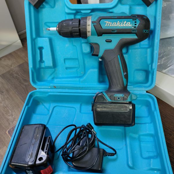 Купить Реплика Makita DF331D с СЗУ в Томск за 800 руб.