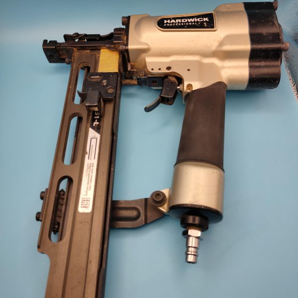 Купить HARDWICK N851-L в Томск за 3900 руб.