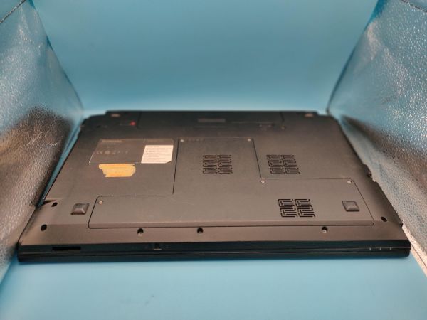 ноутбук Lenovo B570e 59313326 (4/1TB) в Томск